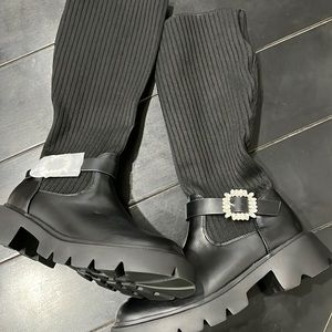 Cuccoo Brand new! Never worn boots size 40 / size 9